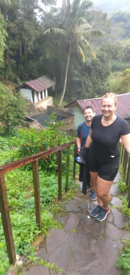 Hidayah Homestay Келимуту Екстериор снимка