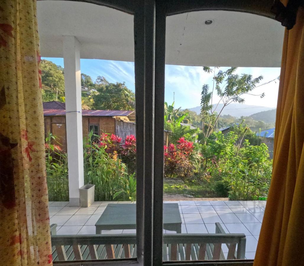 Hidayah Homestay Келимуту Екстериор снимка