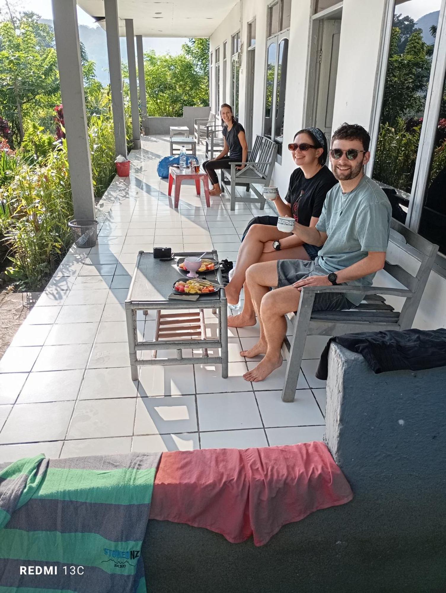Hidayah Homestay Келимуту Екстериор снимка